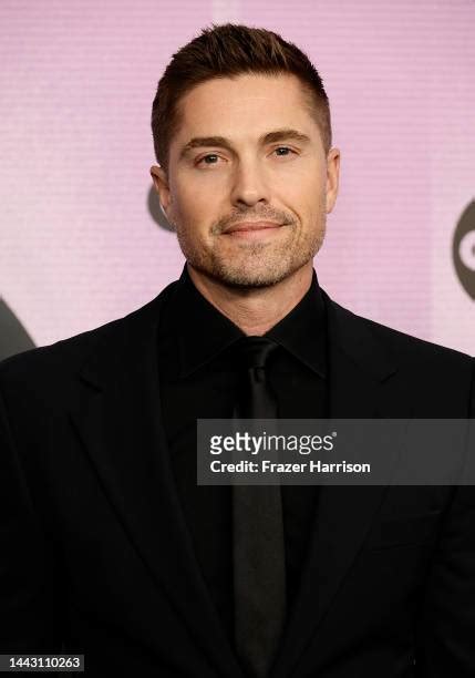 20,413 Eric Winter Photos & High